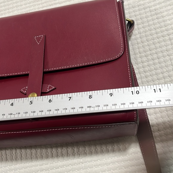 IIIBeCa by Joy Gryson Crossbody/Shoulder Bag Burgundy Leather - Picture 10 of 12